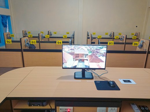 Portfolio Lab Bahasa Computerized AAC Flex Plus